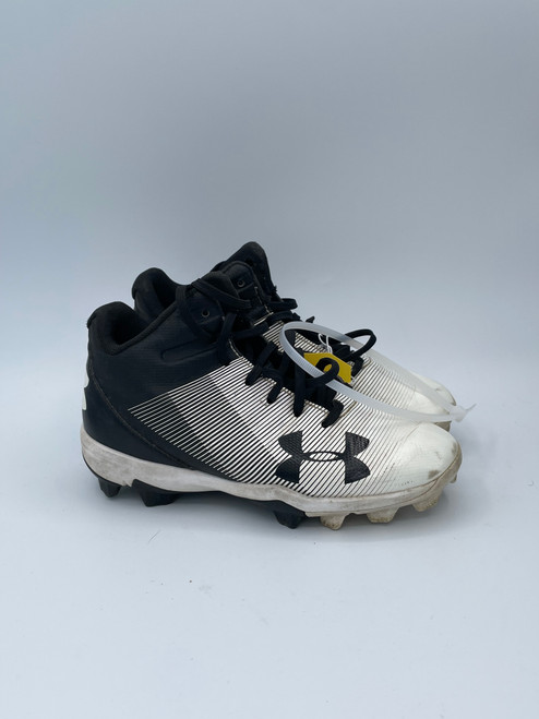 Vist Large View of Product Image Which is Used Under Armour BB/SB Cleats White Junior 01