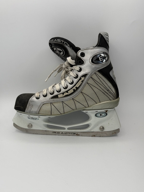 Vist Large View of Product Image Which is Used Easton BODY Senior Hockey Skate Senior 9
