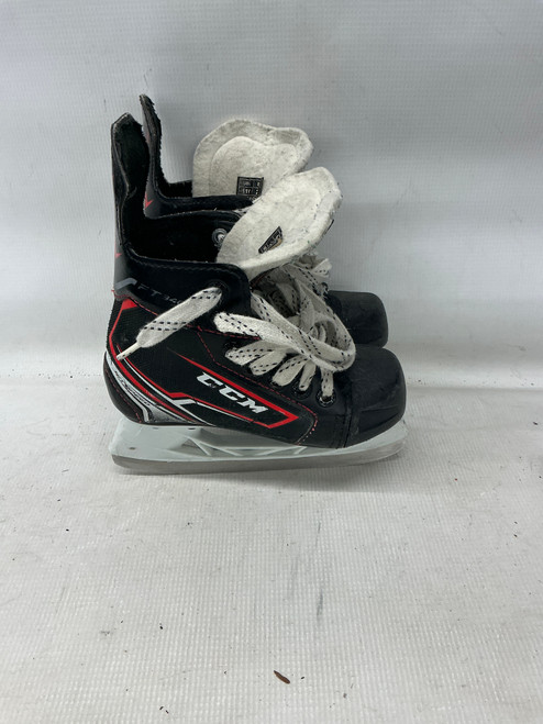 Vist Large View of Product Image Which is Used CCM FT 340 SKATES Youth Hockey Skate Black Youth 11.0