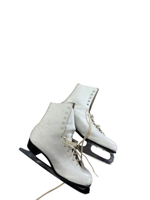 Vist Large View of Product Image Which is Used CANADAIAN SZ 10 WomensFigure Skate White Senior 10