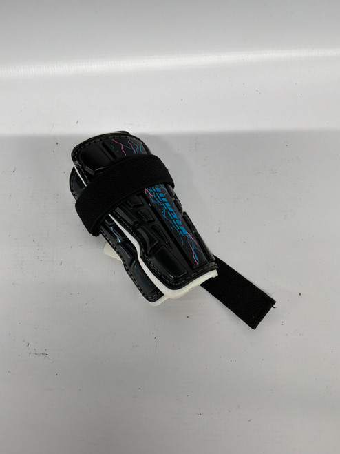 Vist Large View of Product Image Which is Used Vizari Soccer Shin Guards Youth Black XXS