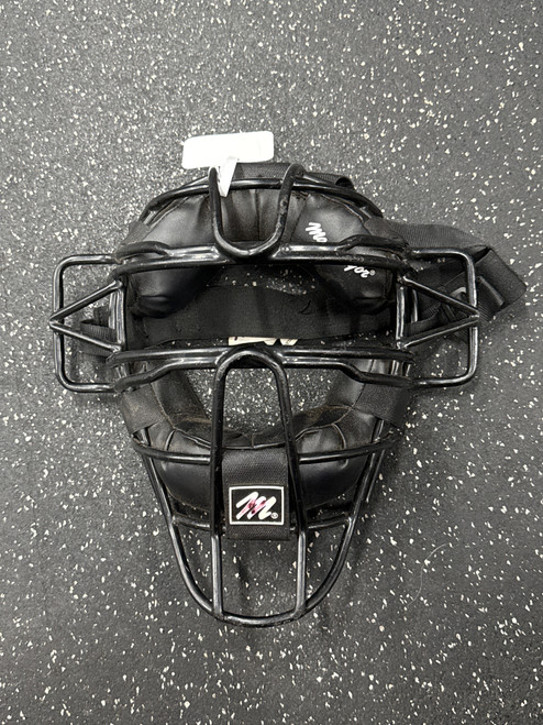 Vist Large View of Product Image Which is Used MacGregor MCB29 Umpire Mask