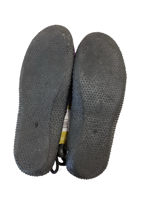 Vist Large View of Product Image Which is Used Water Shoes W Purple Senior 7