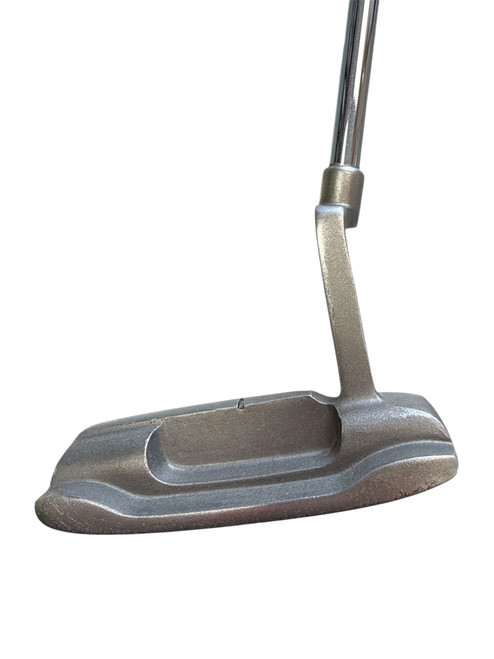 Vist Large View of Product Image Which is Men’s LH putter