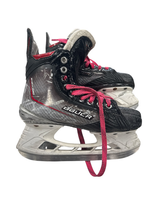 Vist Large View of Product Image Which is Used Bauer VAPOR X SHIFT PRO Junior Hockey Skate Junior 04