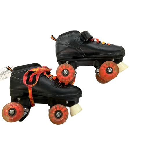 Vist Large View of Product Image Which is Used RollerDerby STR ROLLER SKATES Junior Roller Quad Skates Black Junior 05