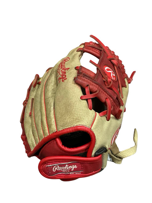 Vist Large View of Product Image Which is Used Rawlings H1051CS BB/SB Glove RH Throw Red 10 1/2"
