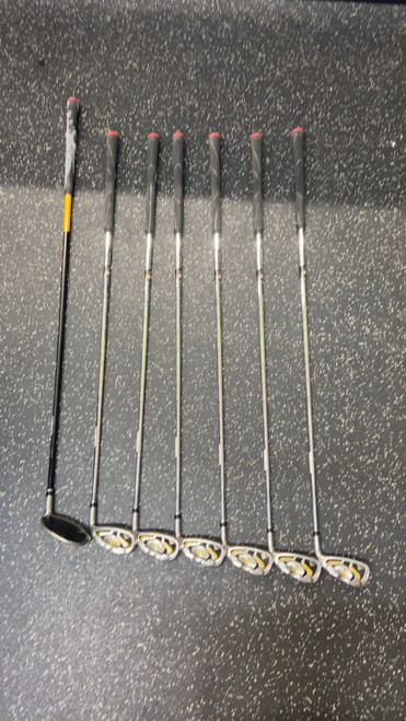 Vist Large View of Product Image Which is Used Cobra S3 MAX Mens Iron Set RH 4I-PW