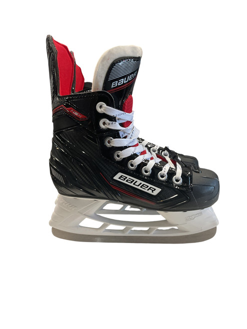 Vist Large View of Product Image Which is Used Bauer NSX SZ 1 Junior Hockey Skate Junior 01