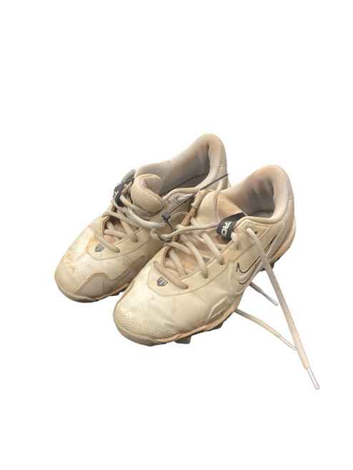 Vist Large View of Product Image Which is Used Under Armour BB CLEAT BB/SB Cleats White Junior 02