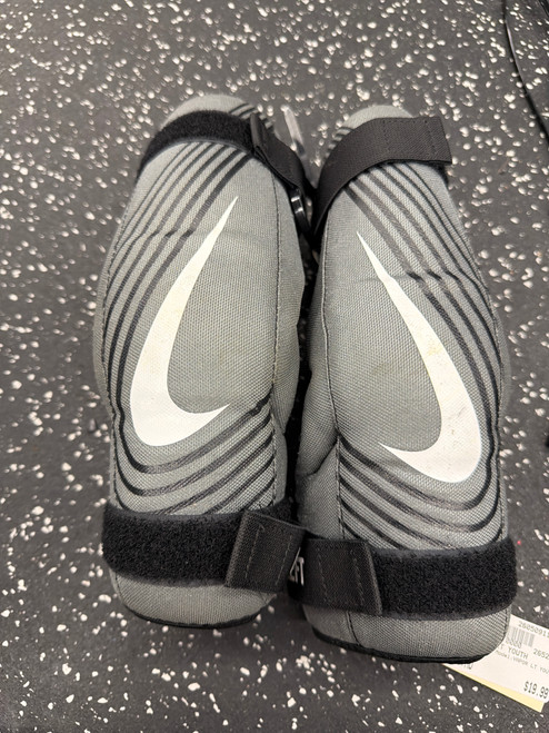 Vist Large View of Product Image Which is Used Nike VAPOR LT YOUTH Lacrosse Arm Pads/Guards Grey MD