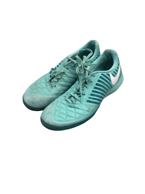 Vist Large View of Product Image Which is Used Nike Soccer Indoor Shoes Teal Senior 8
