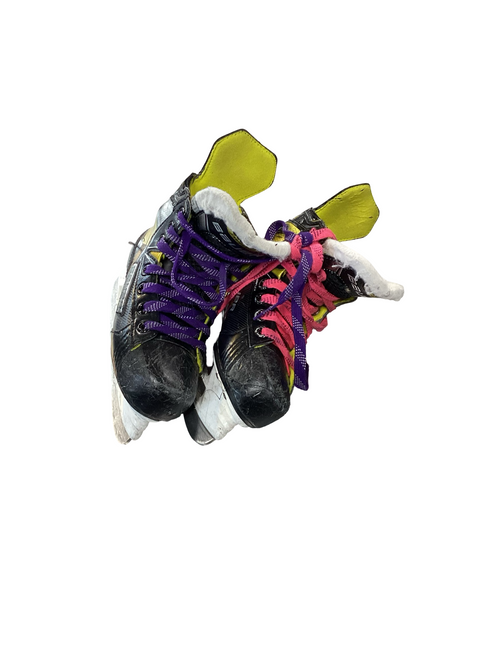 Vist Large View of Product Image Which is Used Bauer SUPREME Youth Hockey Skate Youth 13.0