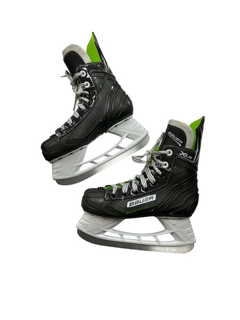 Vist Large View of Product Image Which is Used Bauer XL5 JR SKATES 1 Junior Hockey Skate Junior 01