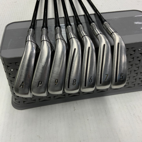 Vist Large View of Product Image Which is Used Taylormade STEALTH Mens Iron Set RH 5I-GW/AW