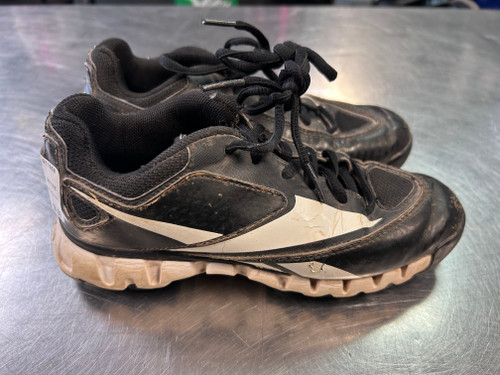 Vist Large View of Product Image Which is Used Reebok CLEAT BB/SB Cleats Black Junior 01.5