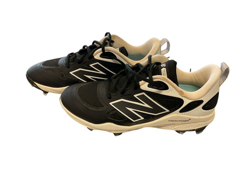 Vist Large View of Product Image Which is Used New Balance FRESH FOAM VELO V4 BB/SB Cleats Black Senior 10