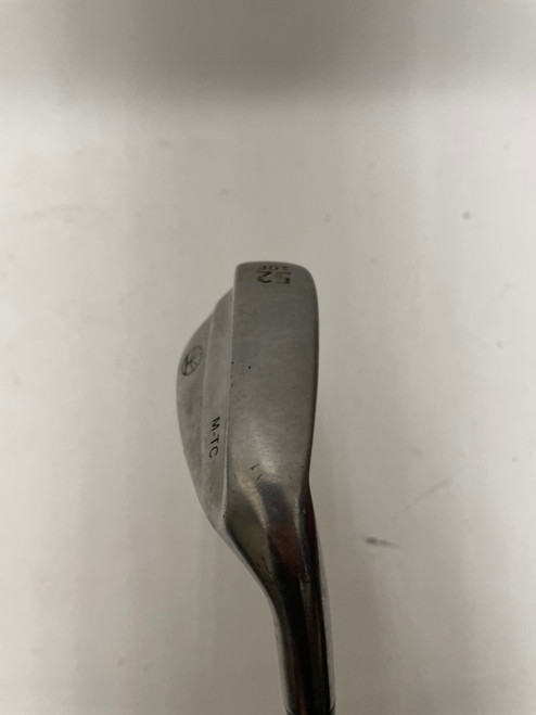 Vist Large View of Product Image Which is Used MILE HIGH LIFE M-TC Golf Wedge Mens RH 52 Degree