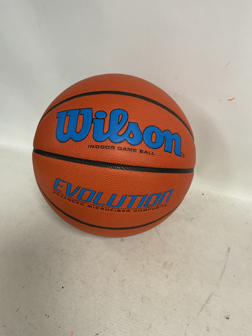 Vist Large View of Product Image Which is Used Wilson EVOLUTION Basketball Adult Indoor