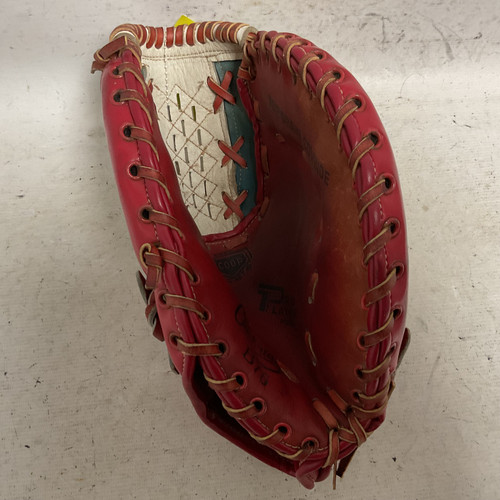 Vist Large View of Product Image Which is Used CAMBRIDGE B76 PRO PLAYER Baseball First Base RH Throw Red 11 1/2"