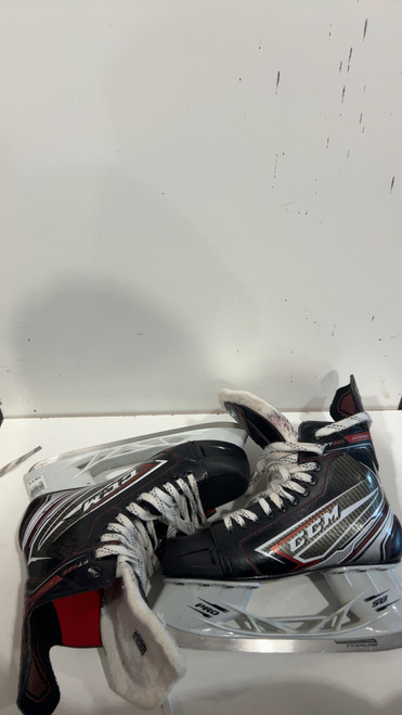 Vist Large View of Product Image Which is Used CCM FT 455 SZ 8 Senior Hockey Skate Senior 8