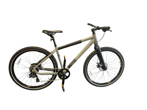 Vist Large View of Product Image Which is Used THE MOUNTAIN BICYCLE Mountain Bike Mens None 43-47cm - 17-18" - MD Frame