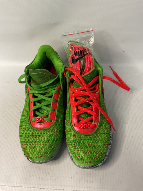 Vist Large View of Product Image Which is Used Nike Basketball Shoes M Green Senior 8.5