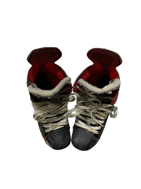 Vist Large View of Product Image Which is Used Bauer CAPOR Intermediate Hockey Skate Intermediate 4.0