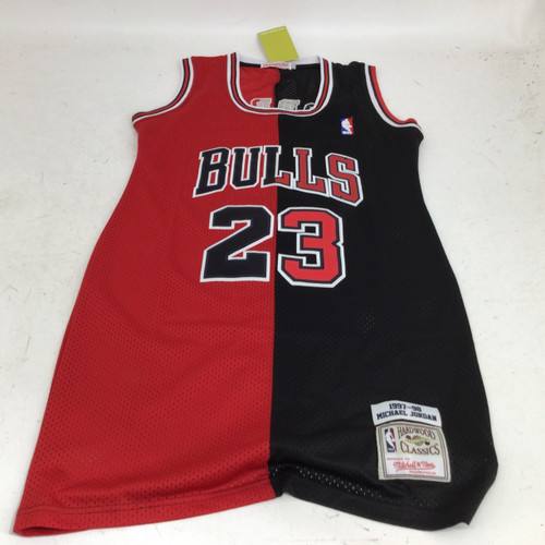 Vist Large View of Product Image Which is Used MITCH/NESS 23 JORDAN 97-98 WMNS JERSEY Sleeveless Spirit Wear W XL
