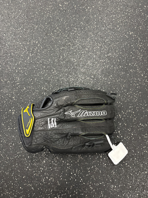 Vist Large View of Product Image Which is Used Mizuno GSP1256D BB/SB Glove LH Throw Black 12 1/2"