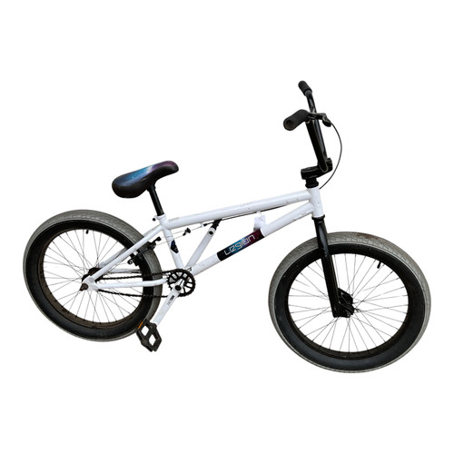 Vist Large View of Product Image Which is Used LEGION MING BMX BMX Bike Boys White 20"