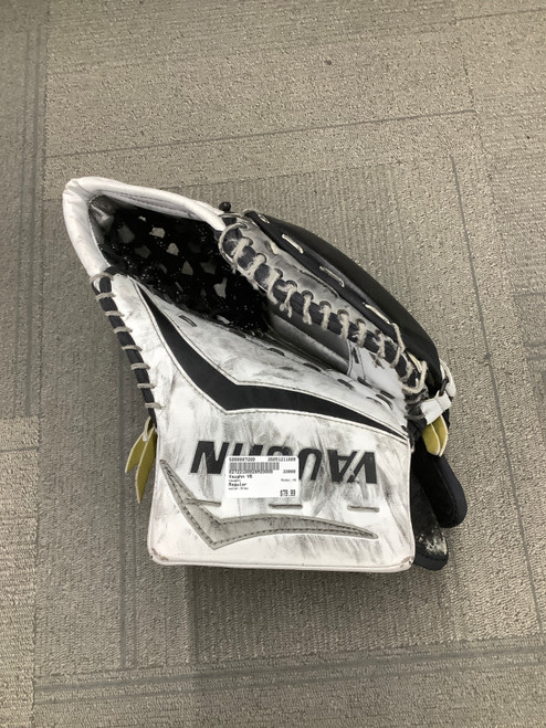 Vist Large View of Product Image Which is Used Vaughn V6 Senior Goalie Catcher Grey