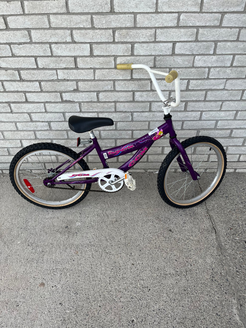 Vist Large View of Product Image Which is Used CCM SWEETIE BIKE Cruiser Bike Girls Purple 20"