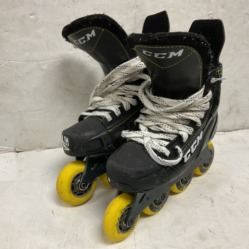 Vist Large View of Product Image Which is Used CCM 9350R Roller Hockey Skates Black Junior 03