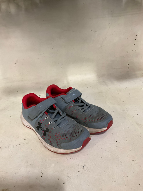 Vist Large View of Product Image Which is Used Under Armour Running/X-Train Shoes Y
