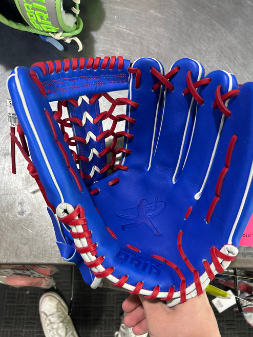 Vist Large View of Product Image Which is Used SPORTZ DRIP BB/SB Glove RH Throw Royal Blue 12 3/4"