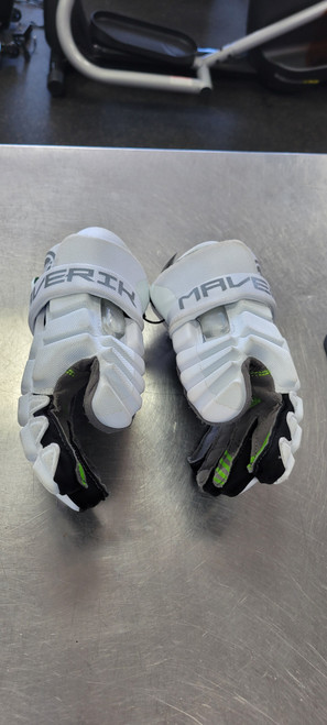 Vist Large View of Product Image Which is Used Maverik MX 10 INCH Lacrosse Gloves Mens White 10"