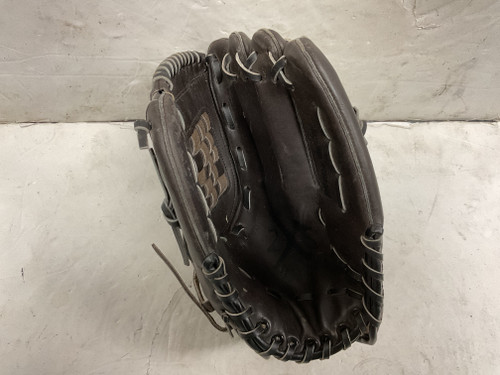 Vist Large View of Product Image Which is Used 2XS Sports DH-13 Baseball Glove RH Throw Brown 13"