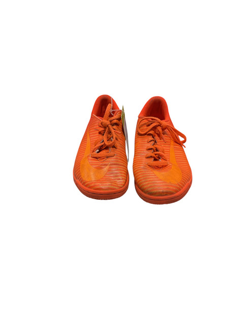 Vist Large View of Product Image Which is Used Nike Soccer Indoor Shoes Orange Junior 05.5