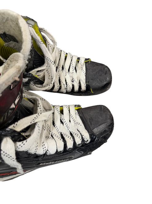 Vist Large View of Product Image Which is Used Bauer VAPOR X2.9 Senior Hockey Skate Senior 8