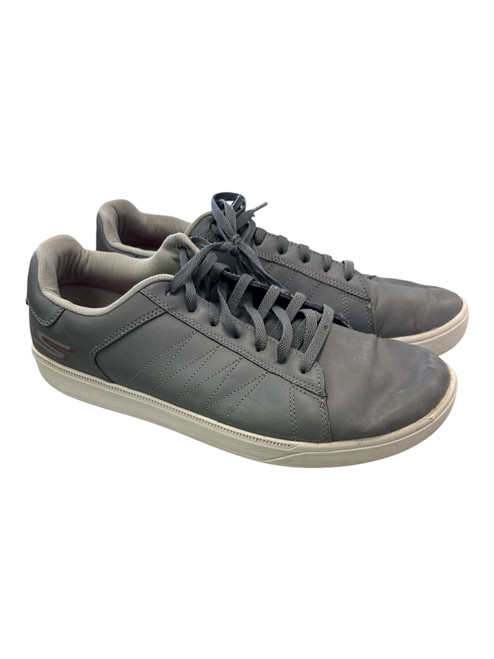 Vist Large View of Product Image Which is Men’s golf shoes