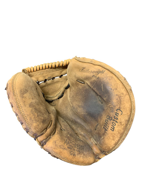 Vist Large View of Product Image Which is Used MacGregor BB/SB Catchers RH Throw Brown 32"