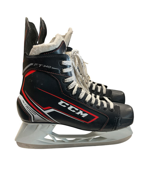 Vist Large View of Product Image Which is Used CCM FT340 Senior Hockey Skate Senior 9