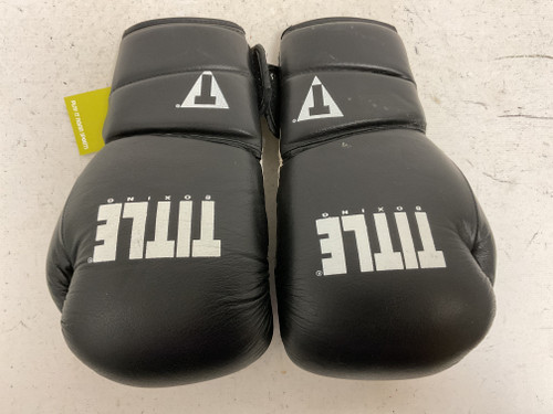 Vist Large View of Product Image Which is Used Title Boxing Boxing Gloves Black Senior
