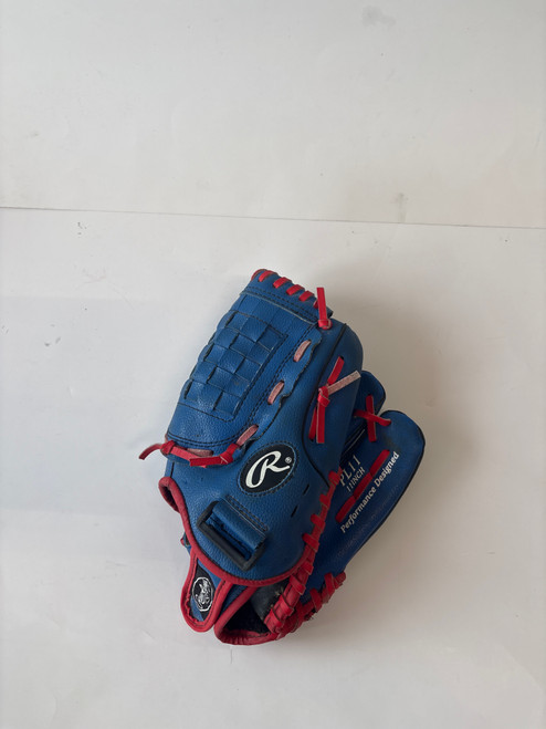 Vist Large View of Product Image Which is Used Rawlings BASEBALL GLOVE BB/SB Glove RH Throw None 11"