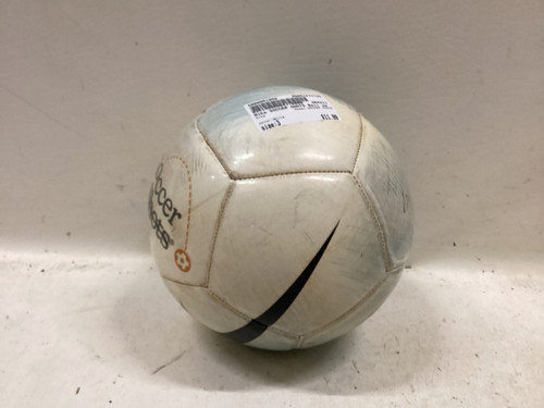 Vist Large View of Product Image Which is Used Nike SOCCER SHOTS All Size Soccer Ball White 3