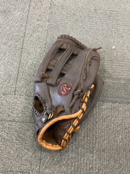 Vist Large View of Product Image Which is Used Rawlings DAVE CONCEPCION BB/SB Glove RH Throw Brown 12"