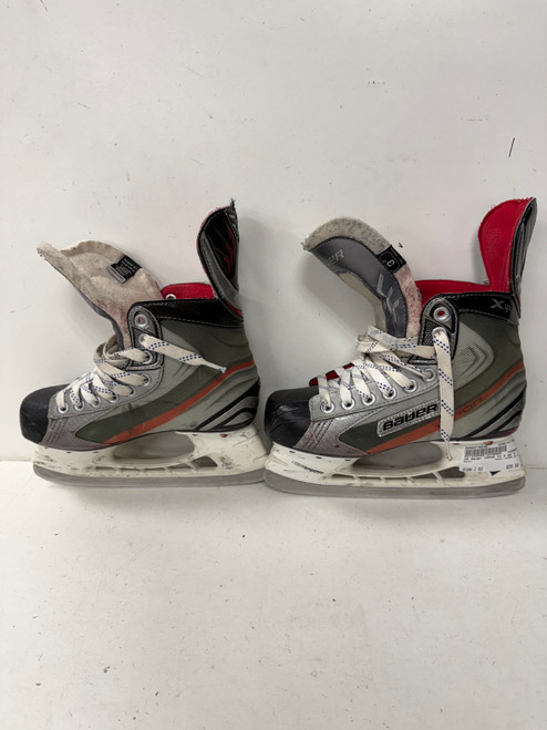 Vist Large View of Product Image Which is Used Bauer VAPOR X4.0 Junior Hockey Skate Junior 03