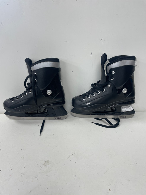 Vist Large View of Product Image Which is Used AXELO Mens Softboot Skate Black Senior 13
