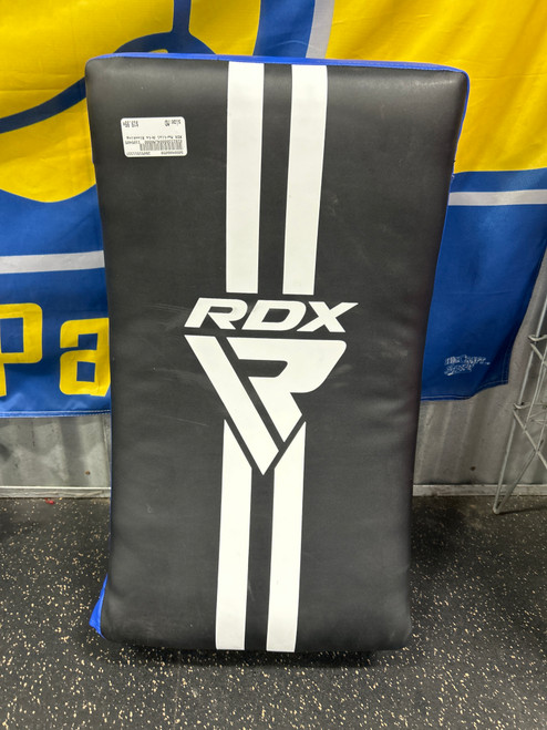 Vist Large View of Product Image Which is Used Martial Arts Blocking Pad MD